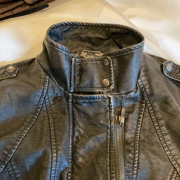 Faux Leather Jacket - Picture 5 of 7